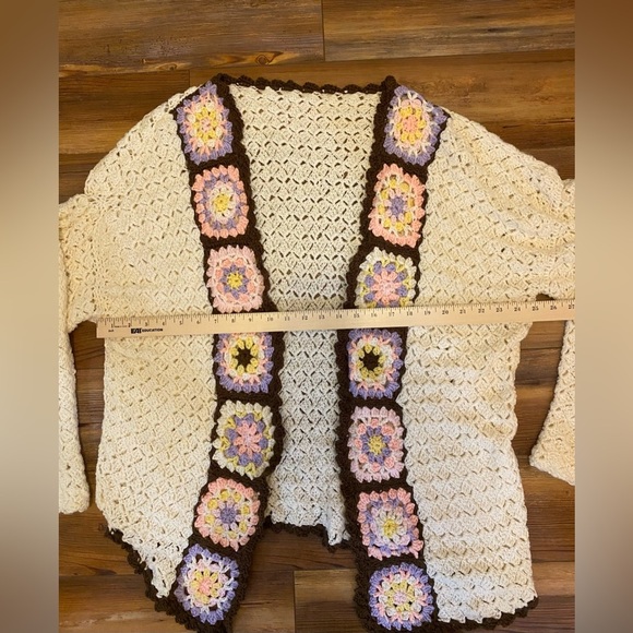 Granny Square Crochet Yarn Cardigan Jacket oversized hand knit - Picture 6 of 7